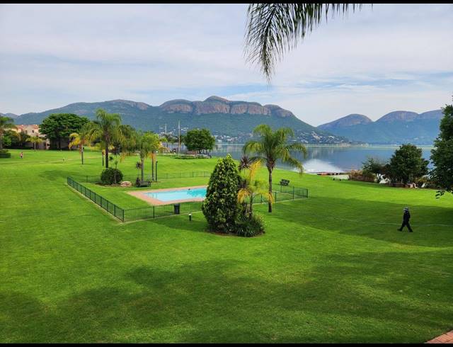 2 BEDROOM APARTMENT FOR SALE IN KEY WEST ESTATE
